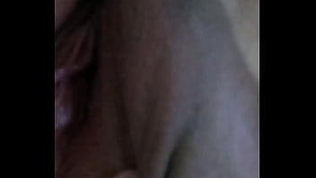 Preview 3 of Bobes Kiss - Puta se masturbando sozinha