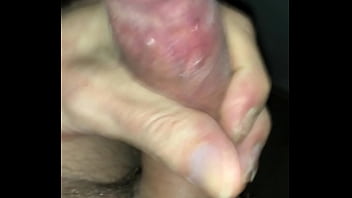 Preview 1 of Friend Mifi - Pica do Loiro sempre sacudindo leite