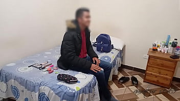 Preview 1 of Young Vietnamese Girl - Mi amigo gay se convierte en todo un hombre cuando me folla mas duro que mi esposo,  cuando nos estamos maquillando no puede aguantar al ver mi gran culo