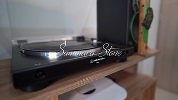 Preview 1 of Anal Hairy Hd - Do you want to come in and enter my room,  so I can show you my favorite music vinyls?