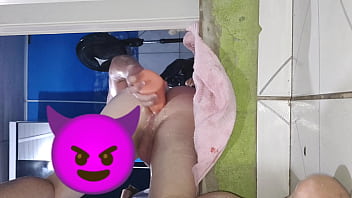 Preview 2 of Curve Daina - Comentem o que devo enfiar mais nesse cuzinho guloso