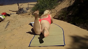 Preview 3 of Live Porn Six - Blonde flashing pussy on the beach