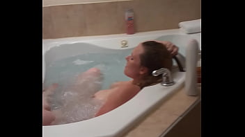 Preview 2 of Xxxxxxxxxxxxx Sxs Yemen - angry but horny  in hottub