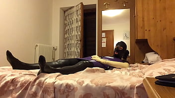 Preview 2 of Xvdoo Melina - How Latexitaly takes pictures
