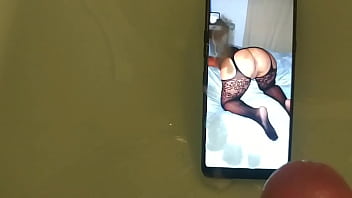 Preview 3 of Jada Stevens Manuel Ferrara - Me dedican una chaqueta deliciosa