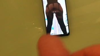 Preview 1 of Jada Stevens Manuel Ferrara - Me dedican una chaqueta deliciosa