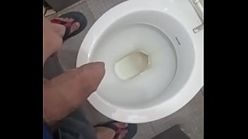 Preview 1 of Izzy Agela - Pee of the day