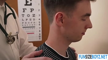 Preview 1 of Xxx Sex Markit - Big doctor Wolf fucks his gay patient
