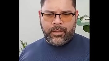 Preview 1 of Gay Bear On Twink - V&iacute_deo de verificaci&oacute_n