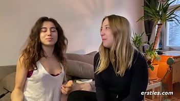 Preview 1 of Animals Xxxgirlcom - Geile Berlinerinnen haben k&ouml_stlichen lesbischen Sex