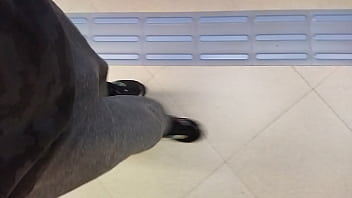 Preview 2 of Japanese Lady Femdom Penis - Pegando o metr&ocirc_ em sp cap&atilde_o