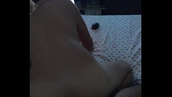 Preview 2 of Tagsguys10 - Novinhos veem porn&ocirc_ juntos e resolvem fuder gostoso