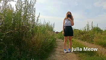 Preview 1 of Erotis Message Full - I left my clothes and went for a walk naked