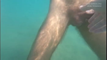 Preview 2 of Wwwxxxxxxxxxx Video Hd - I found a big dick of Vadim Romanov underwater