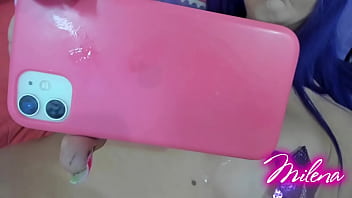 Preview 4 of Mom Shaves - a great cumshot from a beautiful girl