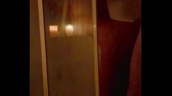 Preview 3 of Toiler Attendent - Cita de tinder termina con sexo en la ducha
