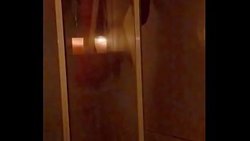 Preview 1 of Toiler Attendent - Cita de tinder termina con sexo en la ducha