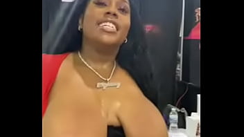 Preview 4 of Sex Erito Com - Day 1 Exxxotica 2021 too sexy