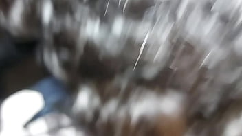 Preview 4 of Whiteny The Dog Fucker - magrinha safada chupando piroca 2022