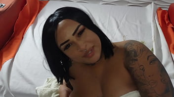 Preview 1 of Mia Virgin Xxx - V&iacute_deo de verifica&ccedil_&atilde_o Sabrina Strong bbw d praia grande