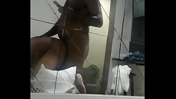 Preview 3 of Stepmom Hairy Pov - Meu negro