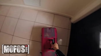 Preview 1 of Amazing Orgasm Eye - Nobody Can Blame This Locksmith For Wanting To Ravish His Sexy Naked Client (Serena Santos) - Mofos