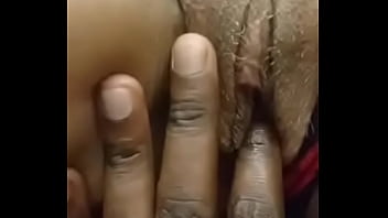 Preview 4 of Www Barra Brass Pissing Video - my Native GILF let me play