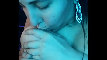 Preview 4 of Sunny Lioni Xxx Hd Video - Chupando mi teta
