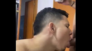 Preview 2 of Brazil Lesbian Mature - Latinos  besando mamando verga