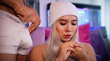 Preview 1 of Sunny Leon All Porn Movies - Horny blonde wants to suck her boyfriend&#039_s cock live