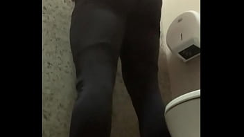 Preview 1 of Kantot Pamor - Marido exibindo a bunda!