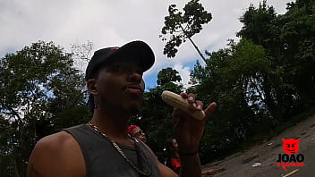 Preview 2 of Meninos Gay Dando Cu Preto - Bastidores - Dia de Domingo o Pessoal Quis ir Meter Na Praia de Nudismo - Canal do Safado - Wallif Santos - Jasmine Santanna - Thai Camargo - Brinquedo Ator