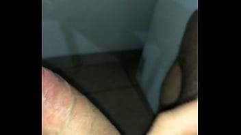 Preview 3 of Gimiendo En Cuatro - Punheta Deliciosa de noite