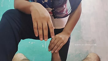 Preview 2 of Bait Young - North Indian worker pussy fucking with boss desi priya masti with BF painful