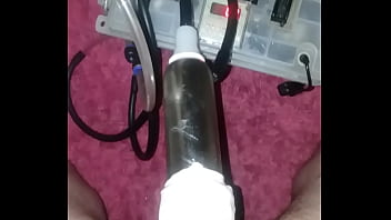 Preview 1 of Xxx Nokrani Hinde Video - Me and my milking machine