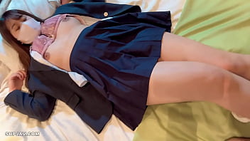 Preview 2 of Whoa Creampie - ブランドバッグ欲しいのでわたし毎日おじさんとしてます。