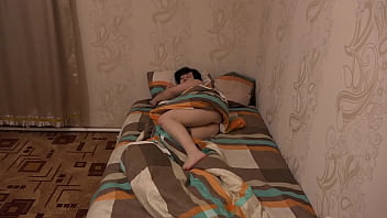 Preview 1 of Sg Daddy 2013 - Hidden camera in the bedroom spying on the brunette and her morning orgasm. A boyfriend watches his girlfriend masturbate on the bed. Home fetish and beautiful ass.