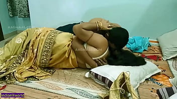 Preview 1 of Ngentot Boneka Seks - Indian Bengali Aunty Enjoying sex with Young Boy (part-02)
