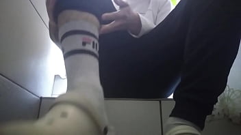 Preview 1 of Ral Home - TAKING OFF MY SWEATY GYM SOCKS BEFORE SHOWER