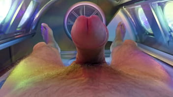 Preview 1 of Poran Meya Kalefa - My big dick dances in the tanning bed