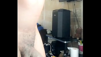 Preview 1 of Suod Arabi - The dick is swinging