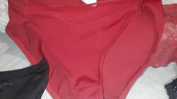 Preview 1 of Maledom Ffm - Karen me dej&oacute_ jalarmela con su tanga rosa favorita y me perst&oacute_ todos sus calzones hasta echarle toda la leche