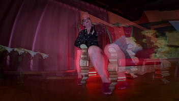 Preview 1 of Keyndan Kross - Dominatrix Mistress April - Cupcake and Toes for slave