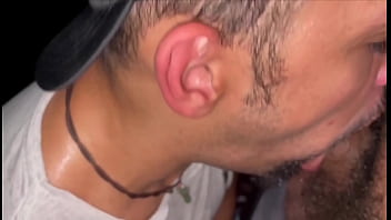 Preview 3 of Hot Black Girl Seex - GAY  do pau grosso  me pediu para foder o rabo do meu namorado,  fiquei olhando e gozei de tes&atilde_o - COMPLETO NO RED