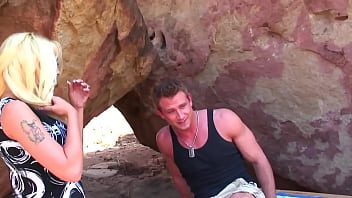 Preview 1 of Sarah Curr - outdoors - hot sexy dirty blonde babe MILF