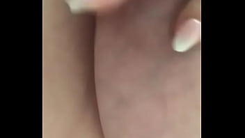 Preview 2 of Romanian Girl Pooping - die dicke,  klebrige muschi