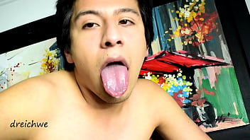 Preview 2 of Shemale Sey - Lengua con mucha saliva