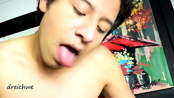 Preview 1 of Shemale Sey - Lengua con mucha saliva