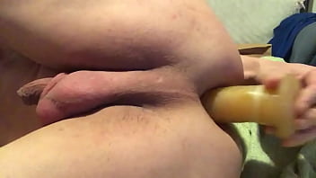 Preview 3 of Howl Of Girl - Pasivo con dildo