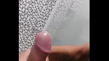 Preview 1 of Xxnxx 2018 Hot - Batendo uma no banheiro.